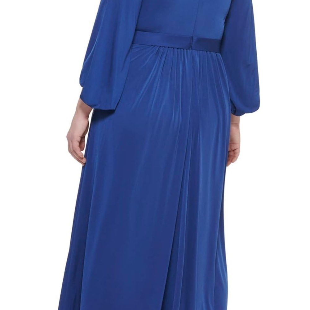 Elegant Navy Blue Maxi Dress - Picture 5 of 6